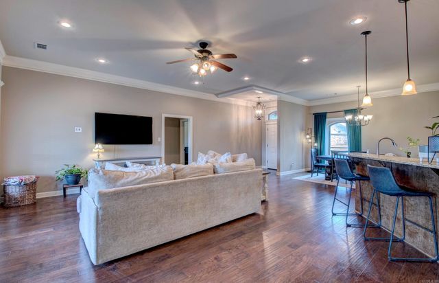 6859 Grace Village Drive, Alexander, AR 72002