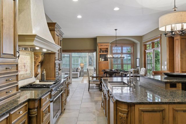 440 Stubbs Bay Road, Orono, MN 55356