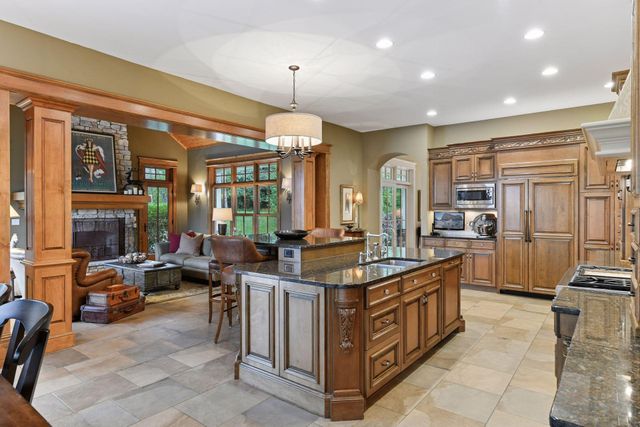 440 Stubbs Bay Road, Orono, MN 55356