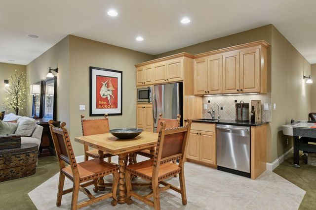 440 Stubbs Bay Road, Orono, MN 55356