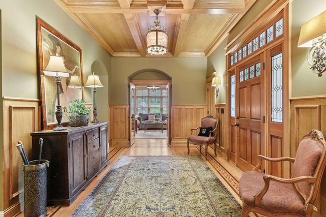 440 Stubbs Bay Road, Orono, MN 55356