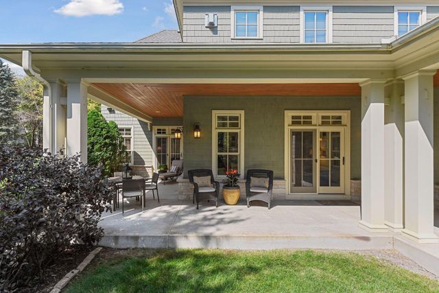 440 Stubbs Bay Road, Orono, MN 55356