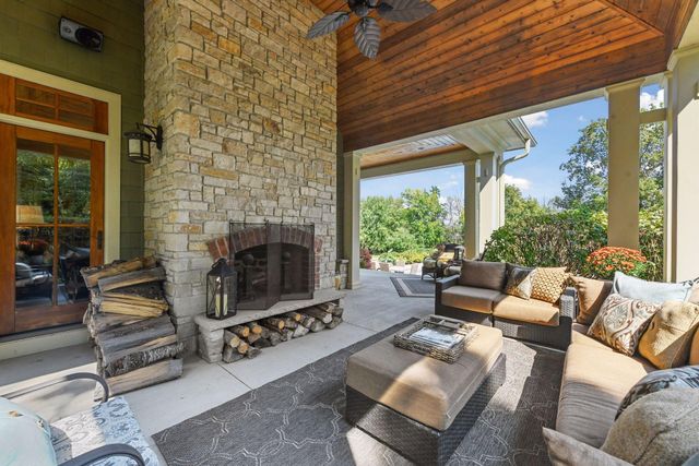 440 Stubbs Bay Road, Orono, MN 55356