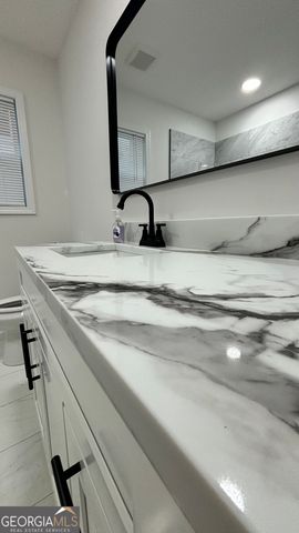 5285 Greenwood Terrace, Macon, GA 31206