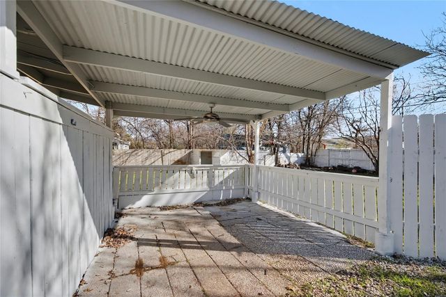 4220 Ramey Avenue, Fort Worth, TX 76105