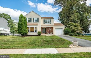 214 BRIDGE RD, Upper Chichester, PA 19061