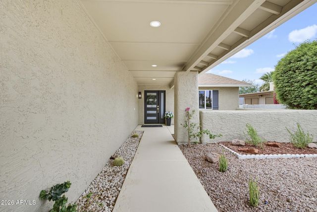 25408 S KANSAS Avenue, Sun Lakes, AZ 85248