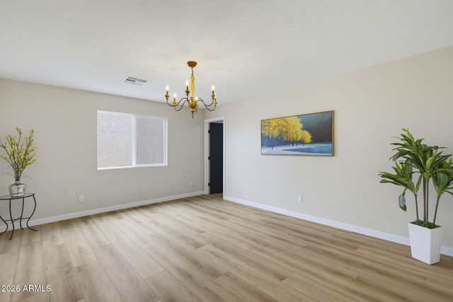 25408 S KANSAS Avenue, Sun Lakes, AZ 85248