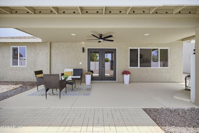 25408 S KANSAS Avenue, Sun Lakes, AZ 85248