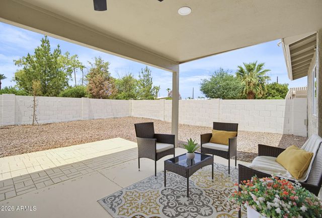 25408 S KANSAS Avenue, Sun Lakes, AZ 85248