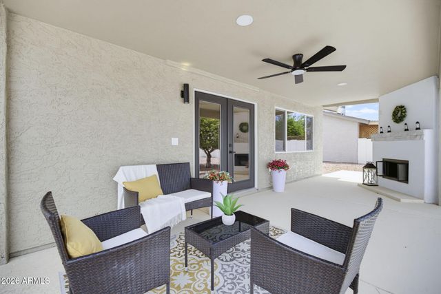 25408 S KANSAS Avenue, Sun Lakes, AZ 85248