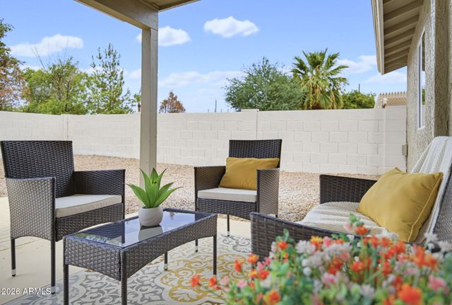 25408 S KANSAS Avenue, Sun Lakes, AZ 85248