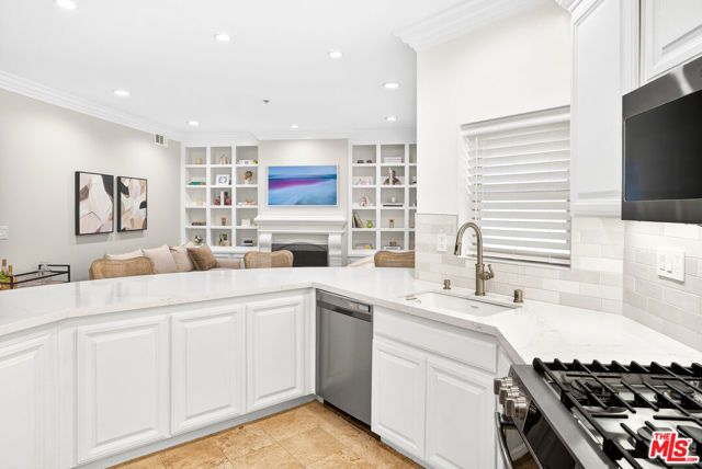 10364 Almayo Avenue 205, Los Angeles, CA 90064