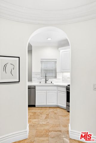 10364 Almayo Avenue 205, Los Angeles, CA 90064