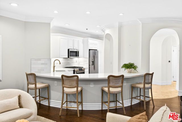 10364 Almayo Avenue 205, Los Angeles, CA 90064