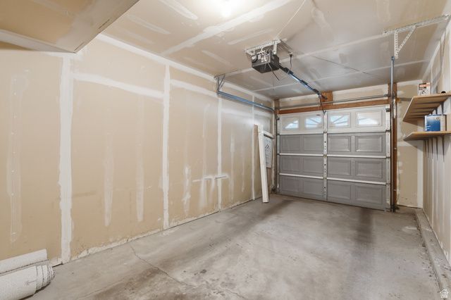 6983 S UFIZZI CT, West Jordan, UT 84084