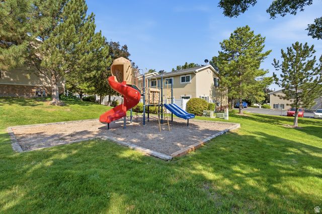6983 S UFIZZI CT, West Jordan, UT 84084