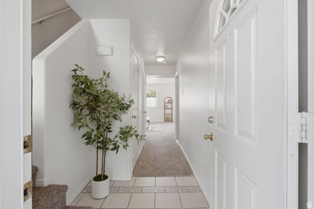 6983 S UFIZZI CT, West Jordan, UT 84084