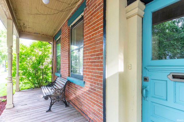 1124 W Jefferson Boulevard, Fort Wayne, IN 46802