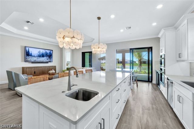 11943 Raggio DR, Fort Myers, FL 33913