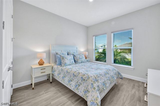 11943 Raggio DR, Fort Myers, FL 33913