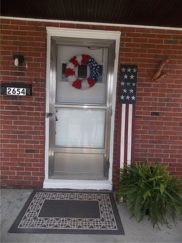2654 Lenz Ave, Harmony Twp, PA 15003