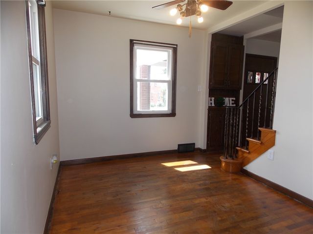 2654 Lenz Ave, Harmony Twp, PA 15003