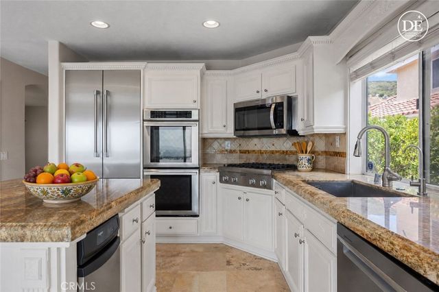 7562 Wiscasset, West Hills, CA 91304