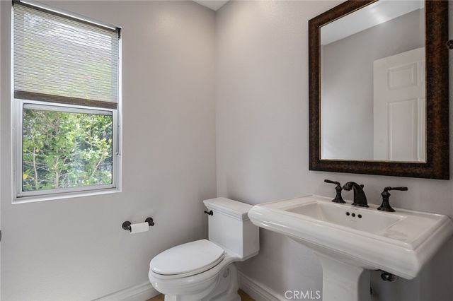 7562 Wiscasset, West Hills, CA 91304