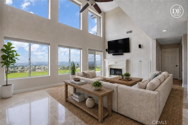 7562 Wiscasset, West Hills, CA 91304