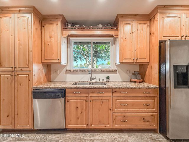 1249 Gibson Avenue, Simi Valley, CA 93065