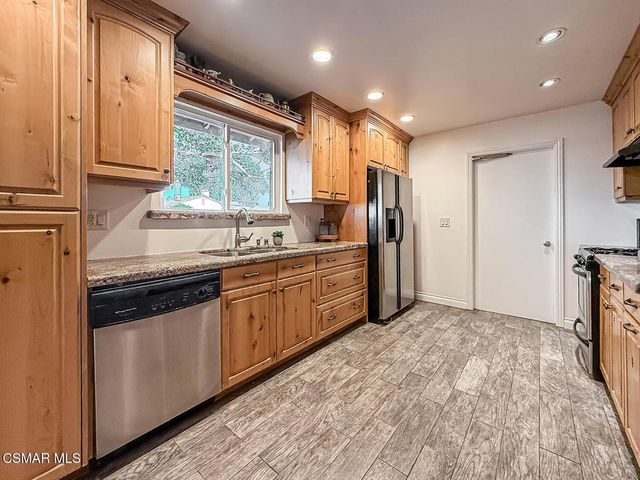 1249 Gibson Avenue, Simi Valley, CA 93065
