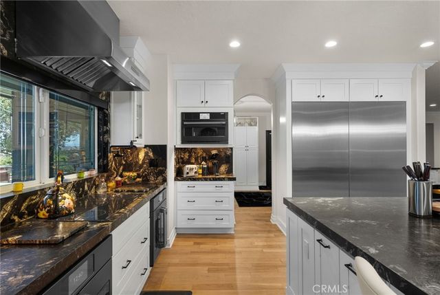 17641 Santa Rosa Mine Road, Lake Mathews, CA 92570