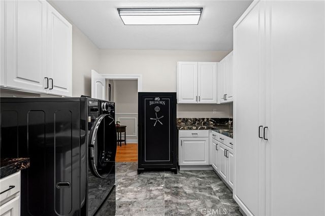 17641 Santa Rosa Mine Road, Lake Mathews, CA 92570