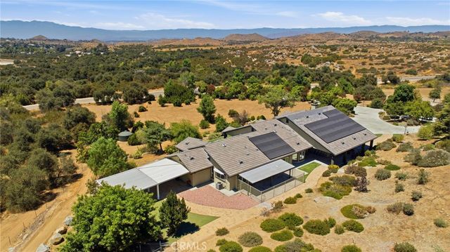 17641 Santa Rosa Mine Road, Lake Mathews, CA 92570