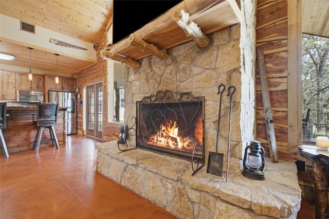 722 Three Skillet Road, Springtown, TX 76082