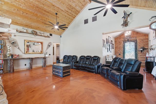 722 Three Skillet Road, Springtown, TX 76082