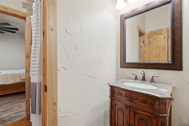 722 Three Skillet Road, Springtown, TX 76082
