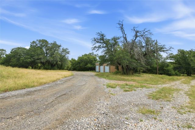 722 Three Skillet Road, Springtown, TX 76082