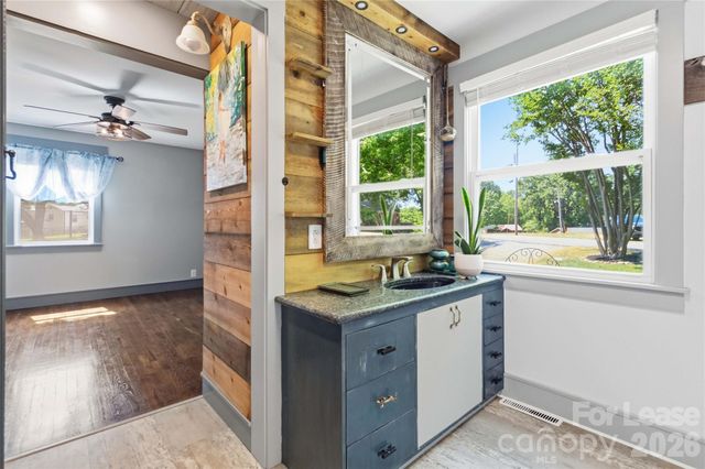 20618 Cornelius Court, Cornelius, NC 28031