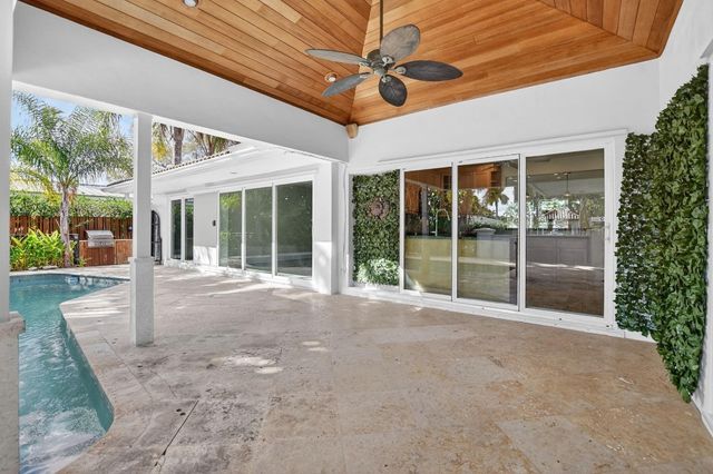 100 SW 8th Avenue, Boca Raton, FL 33486