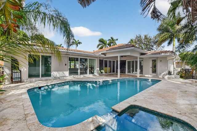 100 SW 8th Avenue, Boca Raton, FL 33486