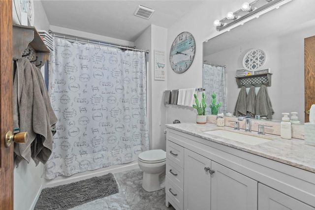 45 N 6TH STREET, Hilbert, WI 54129