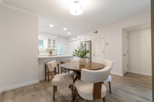 2829 Hazelwood Dr, Nashville, TN 37212