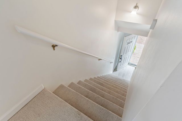 2829 Hazelwood Dr, Nashville, TN 37212