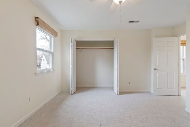 2829 Hazelwood Dr, Nashville, TN 37212