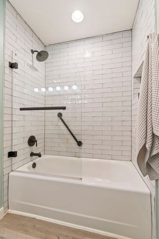 2829 Hazelwood Dr, Nashville, TN 37212