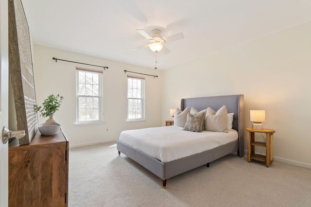 2829 Hazelwood Dr, Nashville, TN 37212