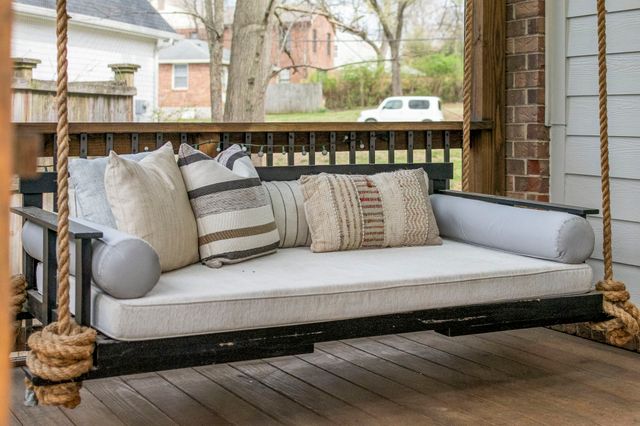 2829 Hazelwood Dr, Nashville, TN 37212