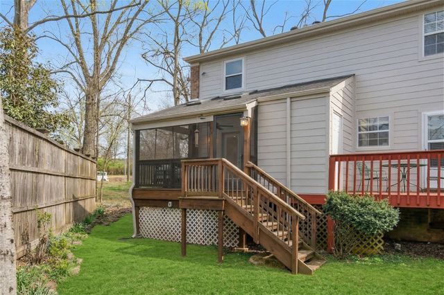 2829 Hazelwood Dr, Nashville, TN 37212